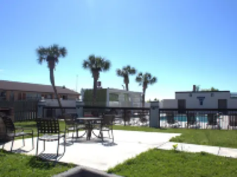 デイズ イン バイ ウィンダム マリアナ ジャクソンのホテル