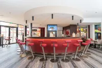 H2O Hotel-Therme-Resort, für Familien Mit Kindern - bar