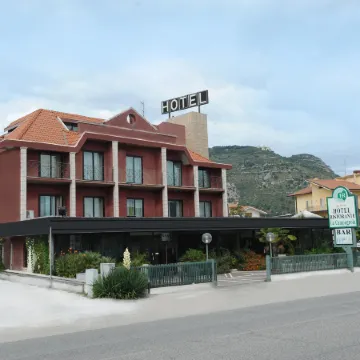 Hotel Ristorante la Campagnola