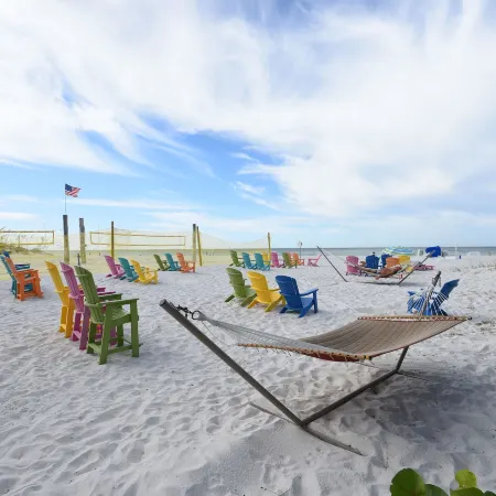 Plaza Beach Hotel - Beachfront Resort