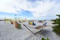 Plaza Beach Hotel - Beachfront Resort - Ocean View