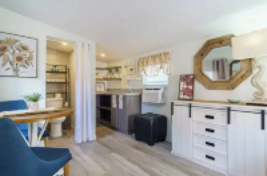 Lil’ Scotty - Private Cozy Efficiency