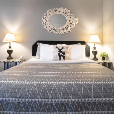 Mountain View Inn Hotels near Quarry Lake Park