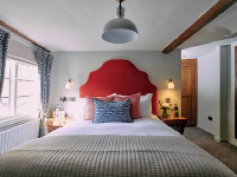 The Stag on the River Hotels in Godalming