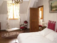 Château de la Court d'Aron Hotels in Moreilles