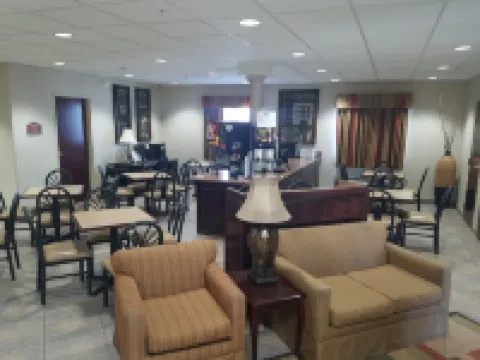 HomeTown Hotel Hoteles en Bryant