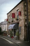 Laburnum Guest House at Bistro En Glaze Hotel a Wylam