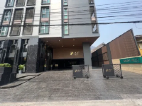 ARNI Skye Hotel Hotels near BTS - Punnawithi