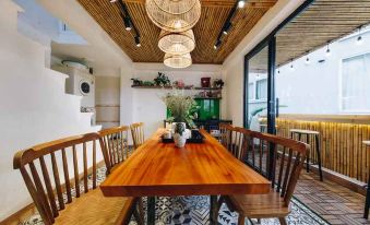 The Autumn Homestay