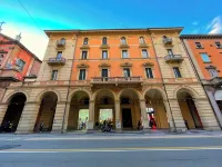 Bologna Suites - Private Bathroom
