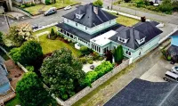 Hubble House Inn - 3-Star
