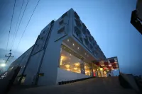 Citadel Hotel by Vinnca Hotels near Masjid Moosa Jalpally