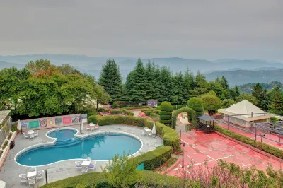 Pearl Continental Hotel, Bhurban Hotels in 