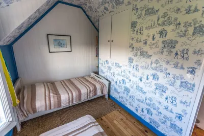 Detached house in Ploumanach - sleeps 4 (2 adults and 2 children) Ploumanac'h LIghthouse 주변 호텔