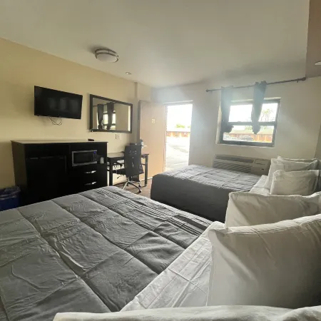 Circle Motor Lodge