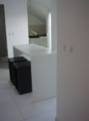 No5 Town-View Attic Studio