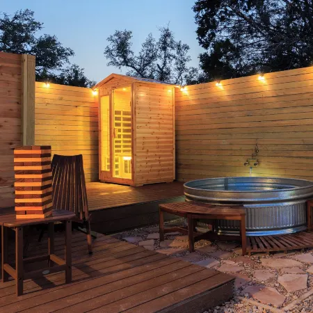 Romantic Luxury Retreat-Hot/Cold Pool & Sauna