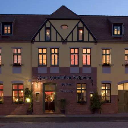 Gasthaus Und Pension "Zum Hauenden Schwein"