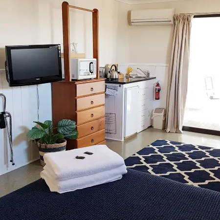 Hawley Beachside Accommodation Hotels in Devonport