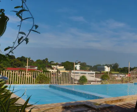 Hotel Veronica Отели в г. Роксас Сити