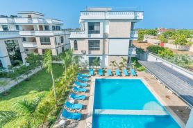 Leshan Luxury Villas