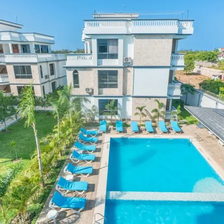 Leshan Luxury Villas