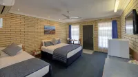 Riverland Motor Inn Hotels in Saint George