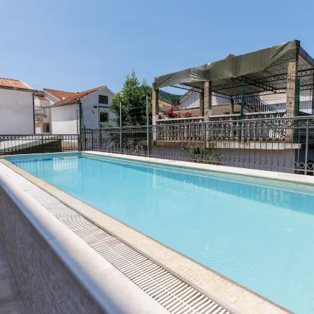 Hotel Kadmo by Aycon