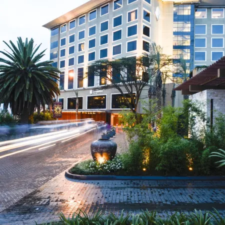 Sankara Nairobi, Autograph Collection