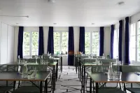 Alfred Hotels Compiègne Hotels in Compiègne