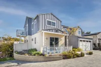 Large 4 Bedroom Close To Beach