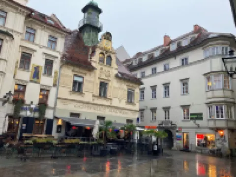 Carillon by BestChoice - Old City - Self Check-in with Parking Option