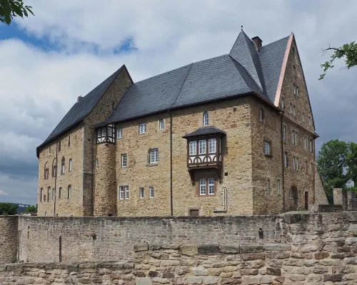 Schloss Spangenberg - Ich-Zeit Betriebs-GmbH Hotels in Spangenberg