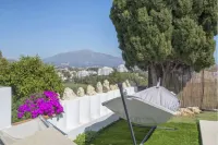 Elegant Villa Retreat Hotels in 