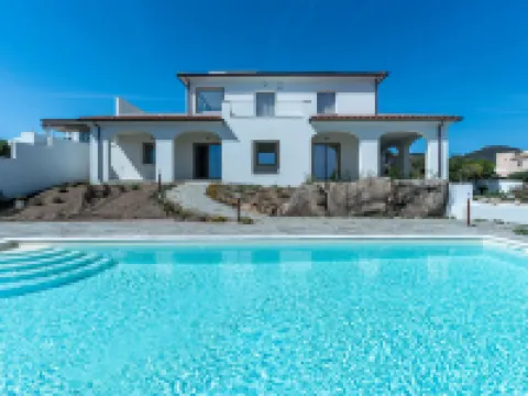 Villa Infinity by Wonderful Italy Hotels in Pittulongu