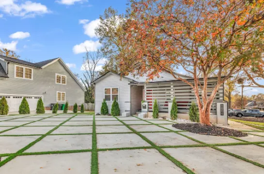 Charlotte Spacious 4Br Home