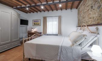Il Borgo Apartment Pool, Wifi in Monteriggioni