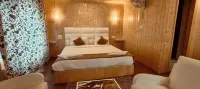 Brown Palace Hotels in Anantnag