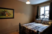 Appartement Jacques Cartier Hotels in Jonquiere