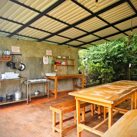 Don Jon's Surf and Yoga Lodge