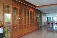 The Popular Place فنادق في بانغ فلي