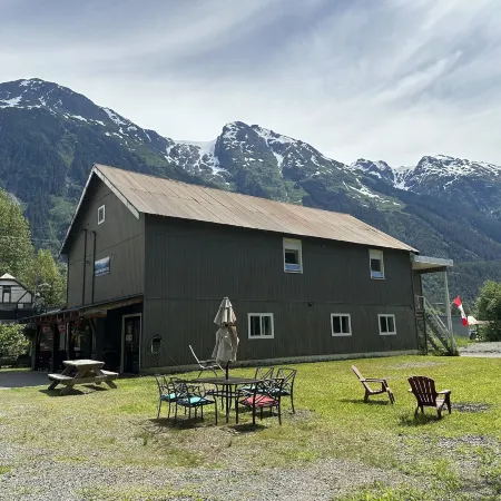 Stewart Mountain Lodge