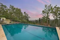 Gold Coast Tree Houses - 2-Star