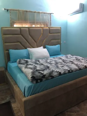 Dazzle Hotels and Apartments Hotel dekat Abuja Airport Mosque