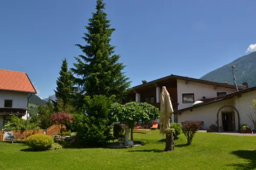 Hotel Alpina Nature-Wellness Hotels in Gemeinde Karrösten