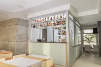 Hotel Happy Day Hotels in Прая