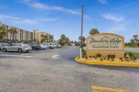 Beacher's Lodge - parking