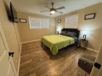 Mc Sweet Home.3-bedroom house in Dyersburg with WiFi and AC Hotels near Walgreens