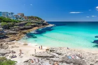 A Modern Beach Studio, 5min walk to Bondi Beach