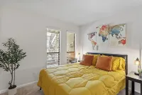 Cozy 1-bedroom apartment with WiFi, gym & TONS of amenities! Here in Chapel Hill